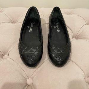 Chanel Classic Black Quilted Ballerina Flats size 37